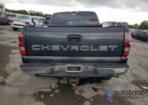 2004 Chevrolet Silverado C1500 из США, поврежденный, VIN 2GCEC19T241350840